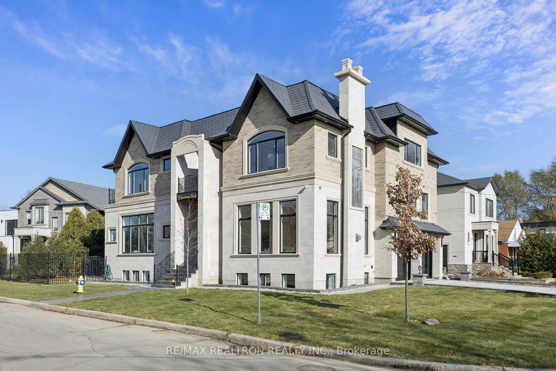 1 Lynnhaven Road, Toronto — Detached for sale, photo 1