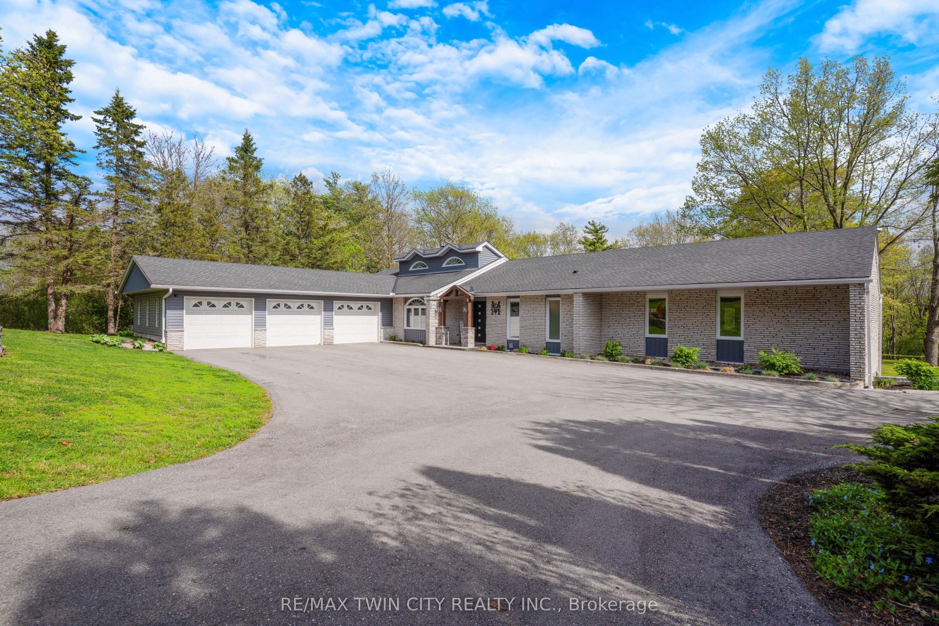 1279 Maple Manor Road — photo 1
