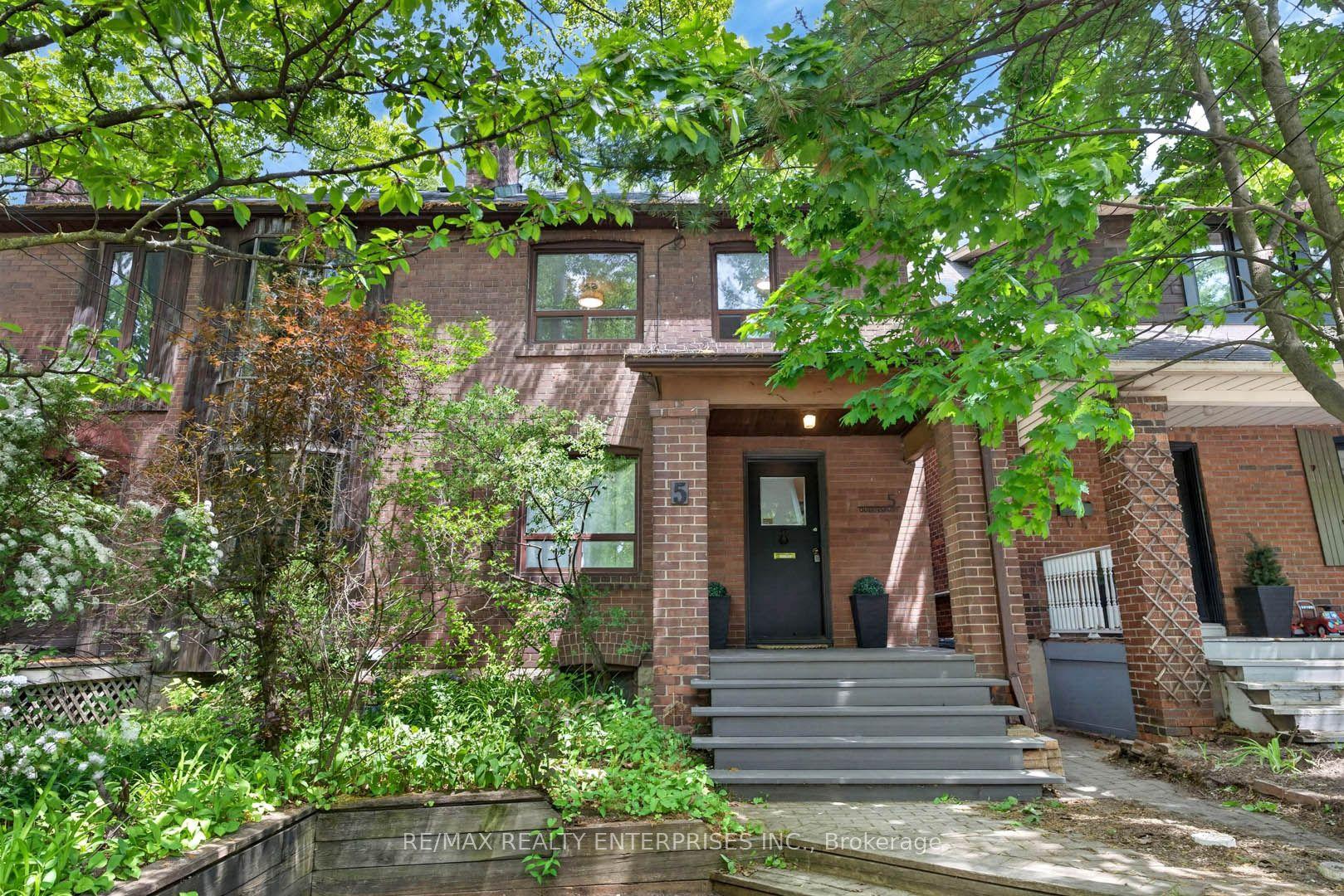 5 Queensbury Avenue — photo 1