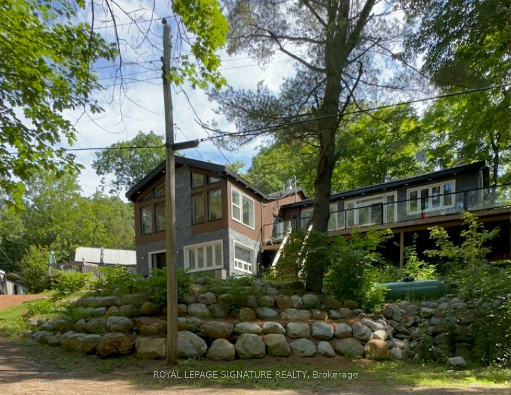 613 Long Lake Road — photo 1
