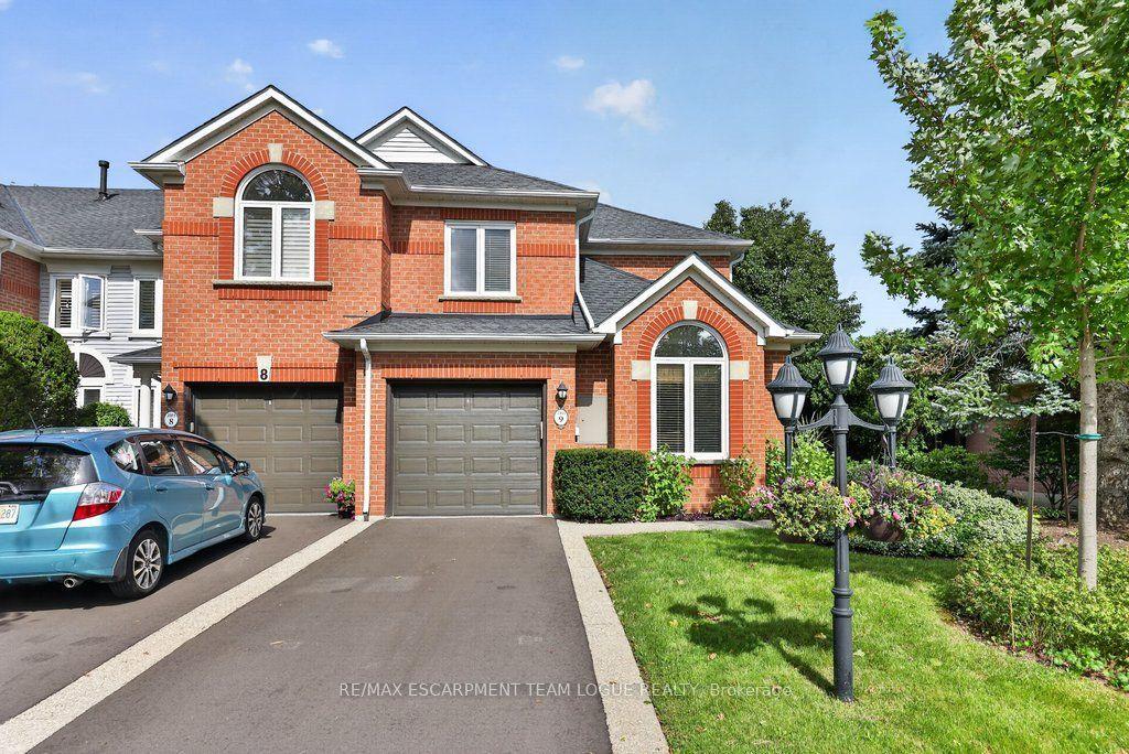 2103 Berwick Drive 9 #9, Burlington — Condo Town for sale, photo 1