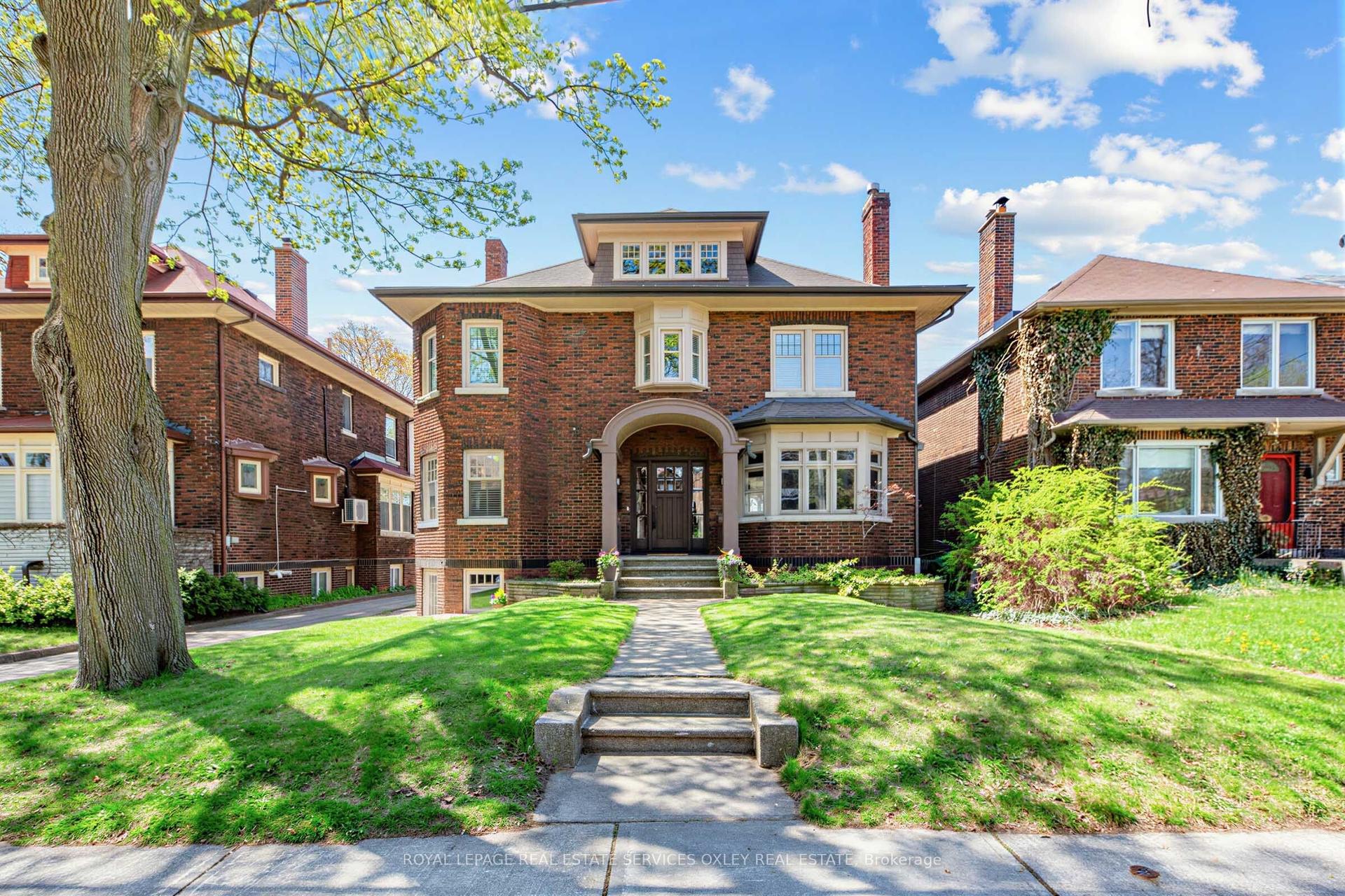 45 Thorncliffe Avenue — photo 1