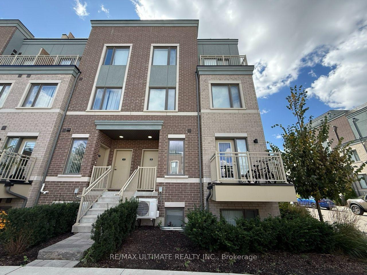 15 William Jackson Way 32 #32, Toronto — Condo Town for lease, photo 1