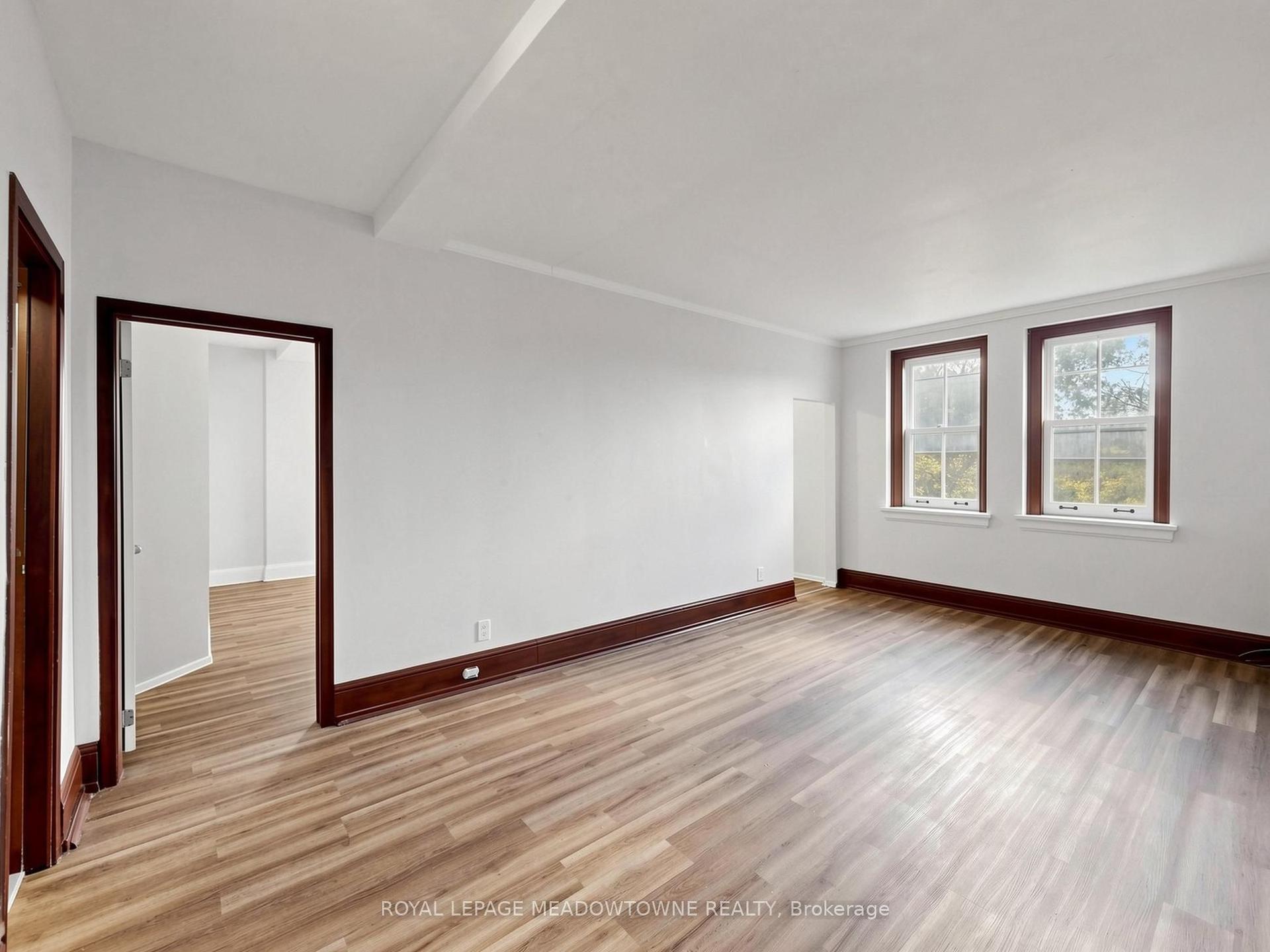 70 Mill Street 2 #2, Halton Hills — Multiplex for lease, photo 1