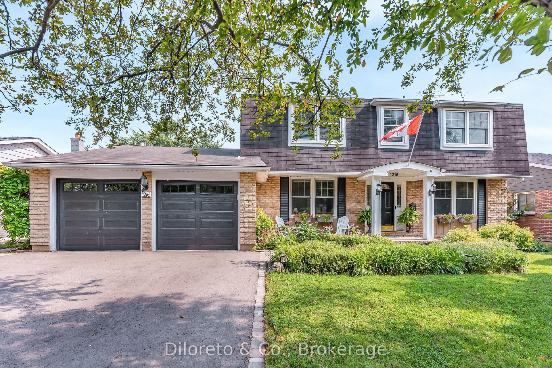 1216 Tyandaga Park Drive, Burlington — Detached for sale, photo 1