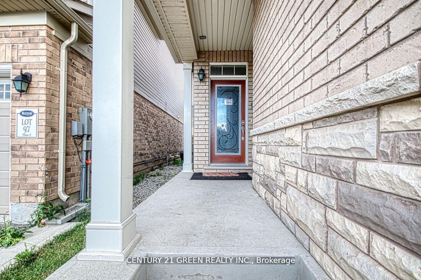 13 Killick Road — photo 1