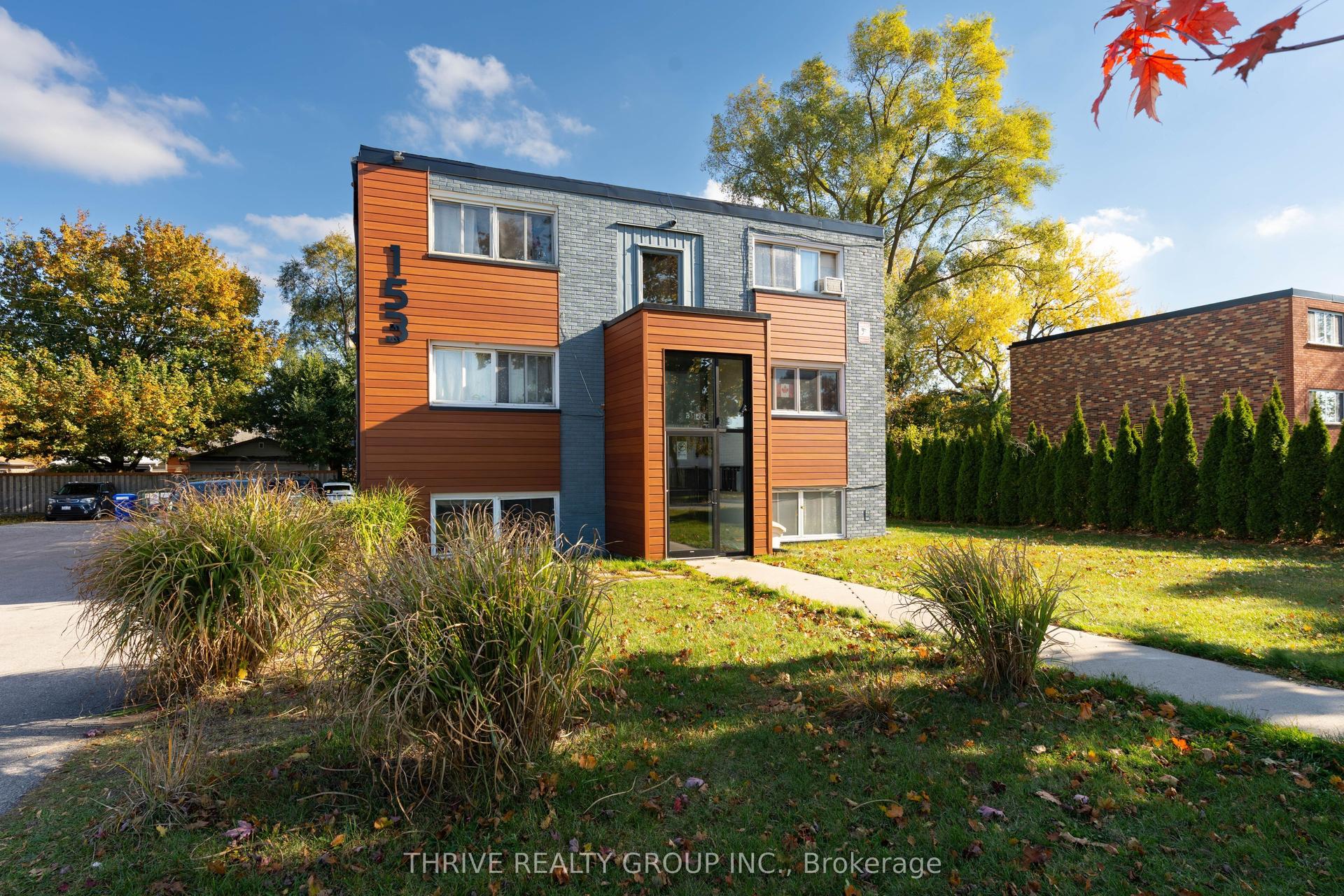 153 Godfrey Drive 1 #1, London East — Multiplex for lease, photo 1