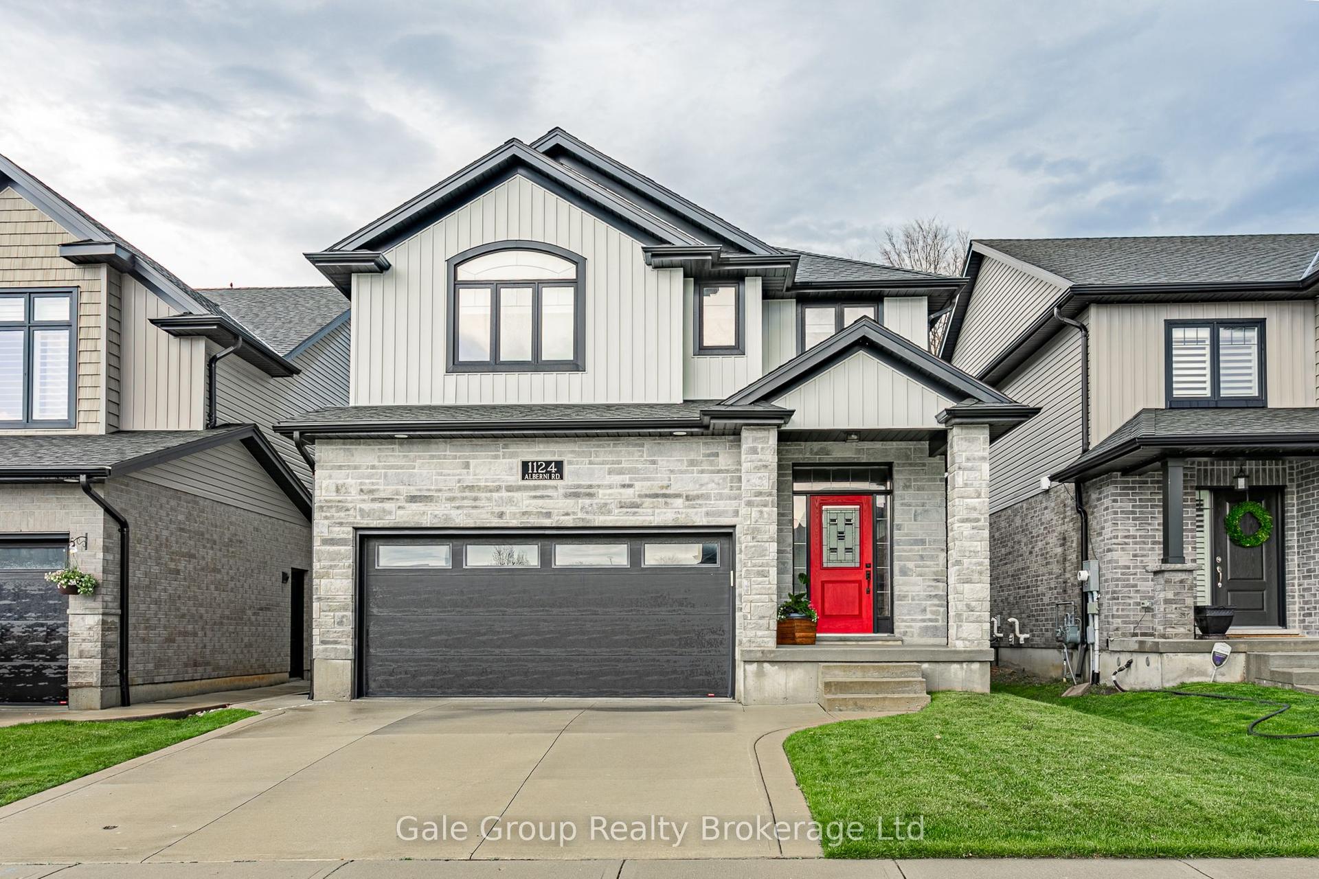 1124 Alberni Road — photo 1