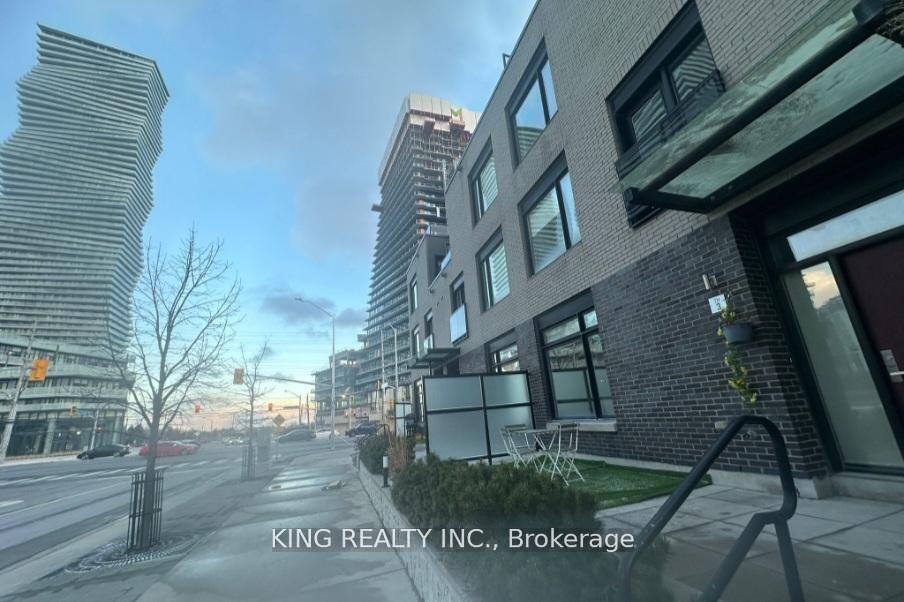 4010 Parkside Village Drive 3 #3, Mississauga — Condo Town for lease, photo 1