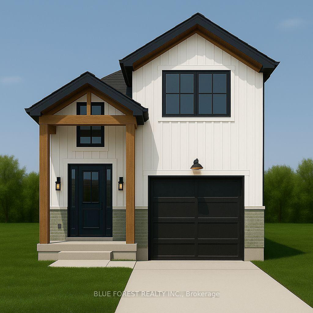 LOT 17 QUEENS Line — photo 1