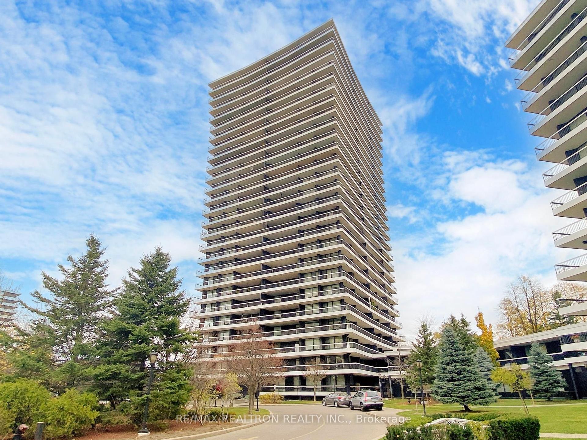 135 Antibes Drive 1706 #1706 — photo 1