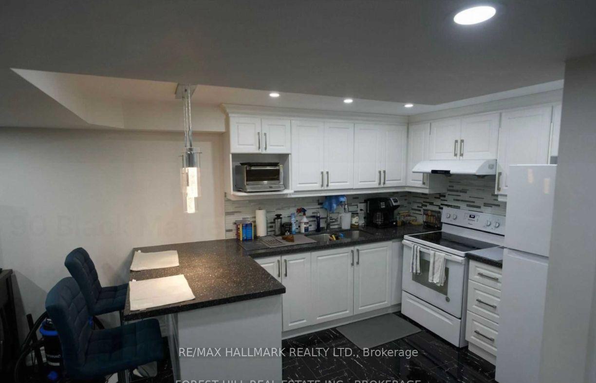 90 Black Maple Crescent, Vaughan — Semi-Detached for lease, photo 1