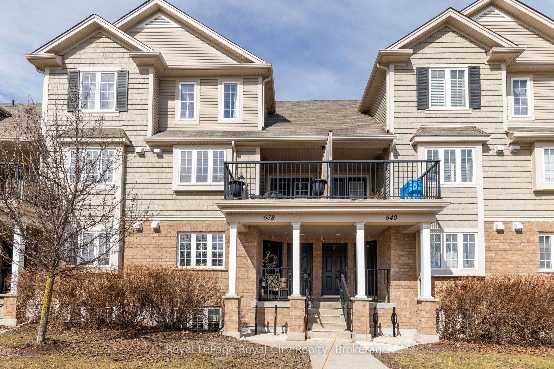 638 Woodlawn Road E B #B — photo 1