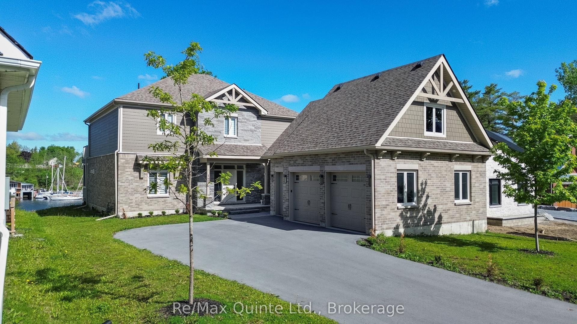 125 Villeneuve Drive — photo 1