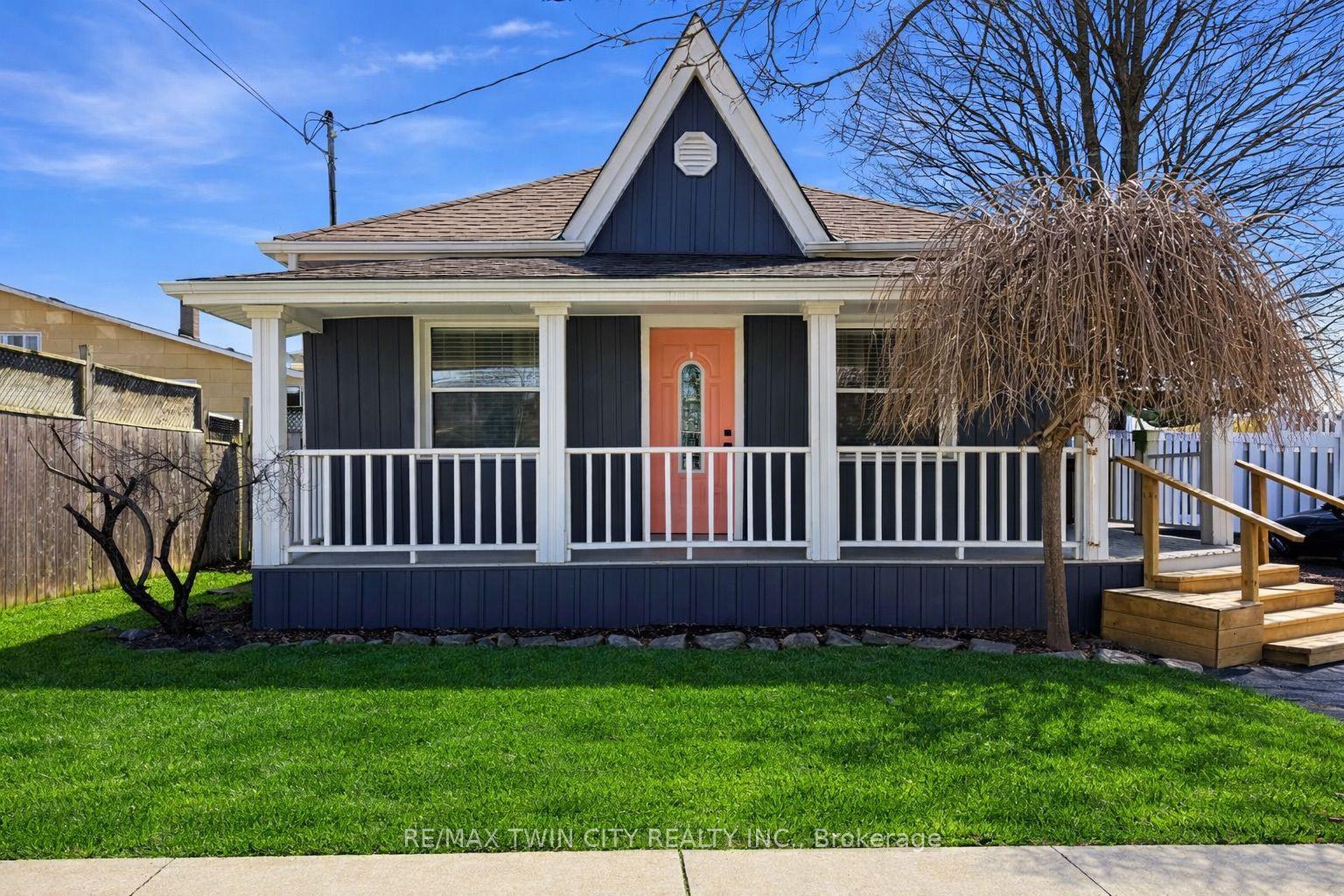 167 Elgin Street — photo 1