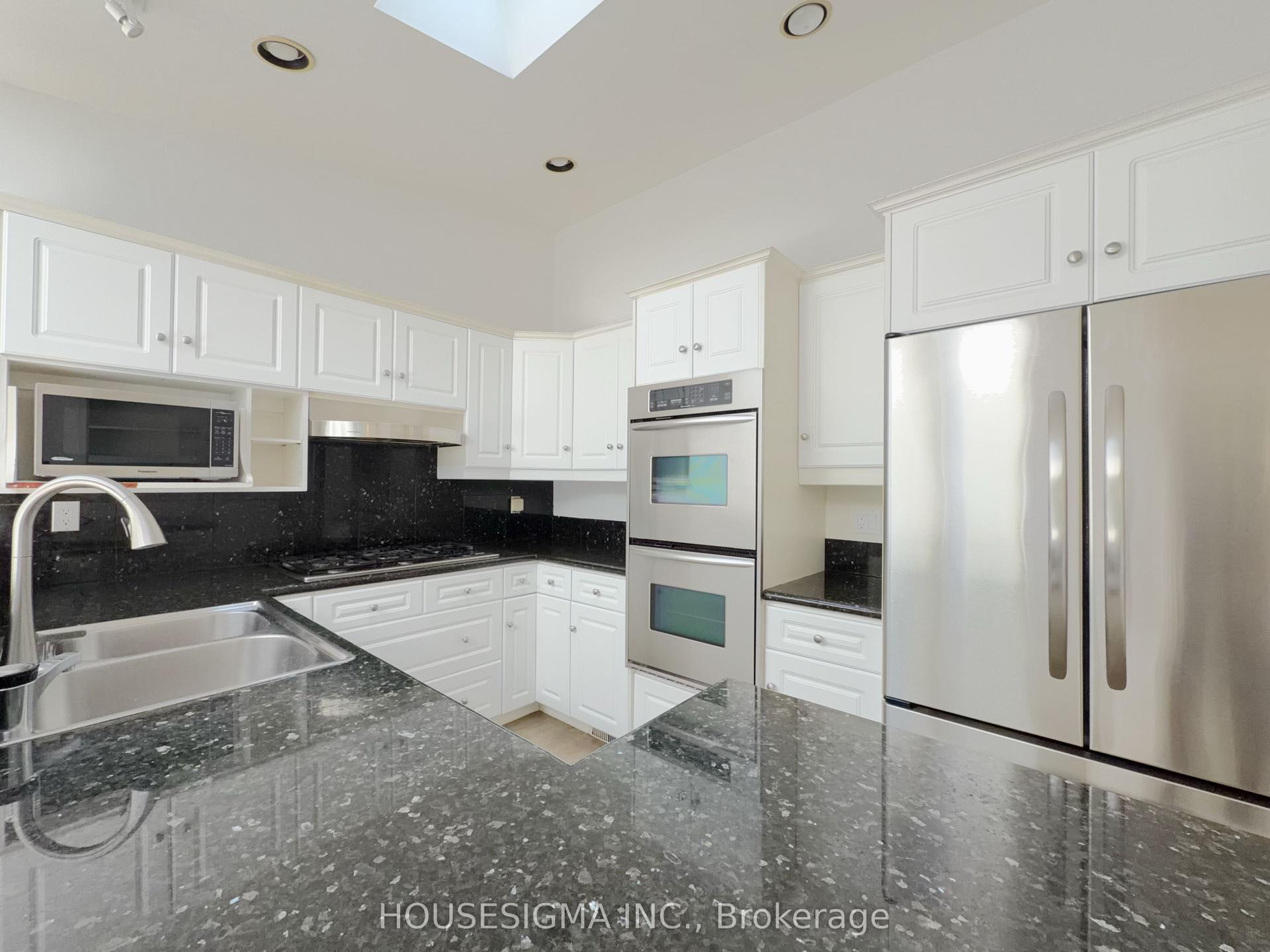 116 Cranbrooke Avenue Main #Main, Toronto — Detached for lease, photo 1