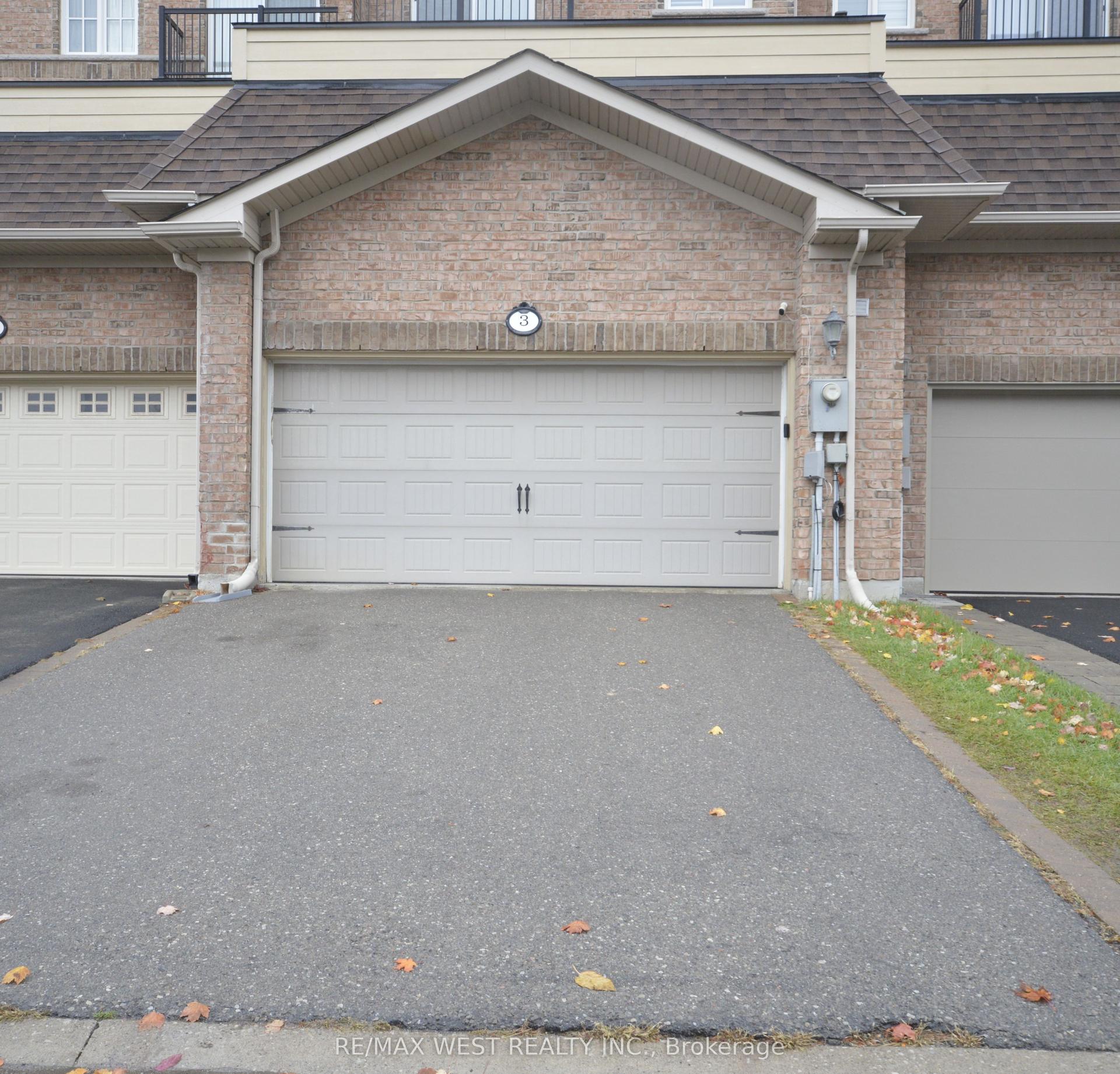 3 Earnshaw Drive — photo 1