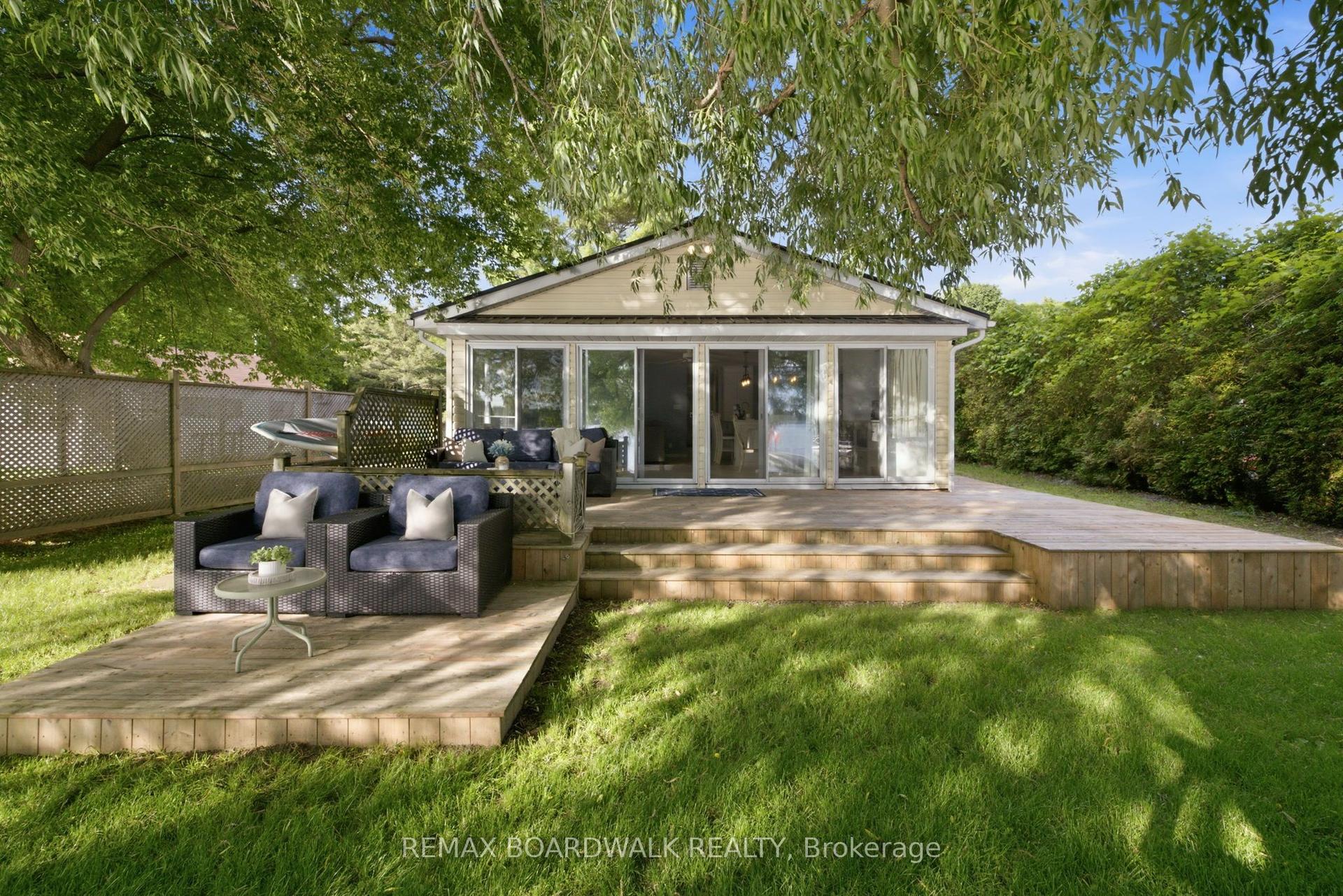 130 Bay Lane, Edwardsburgh/Cardinal — Detached for sale, photo 1