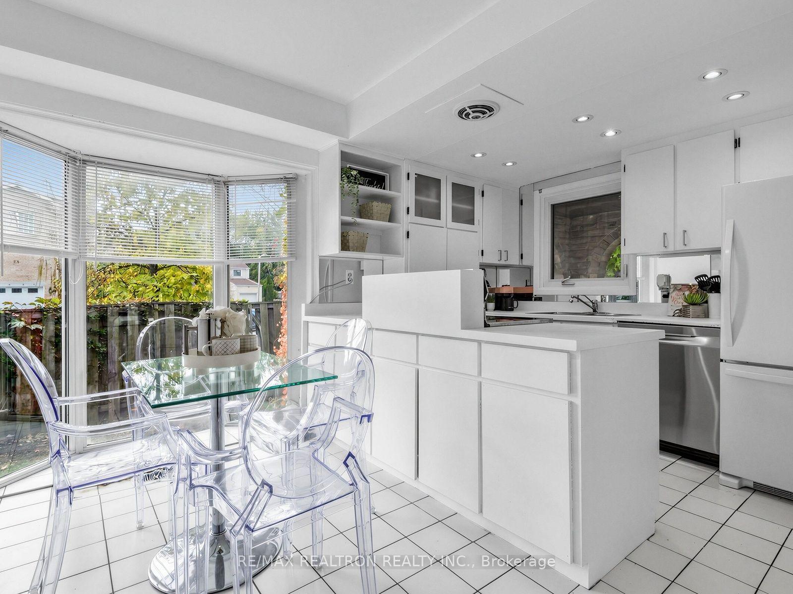 45 Mcclintock Crescent, Vaughan — Detached for sale, photo 1