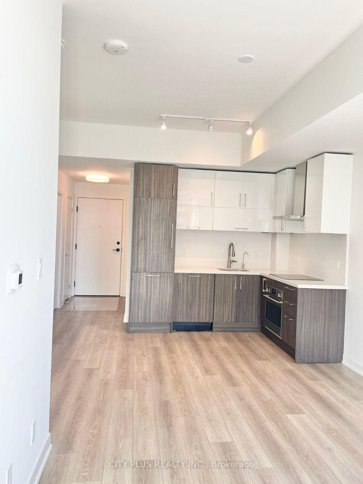 38 Simcoe Promenade N/A C914 #C914 — photo 1