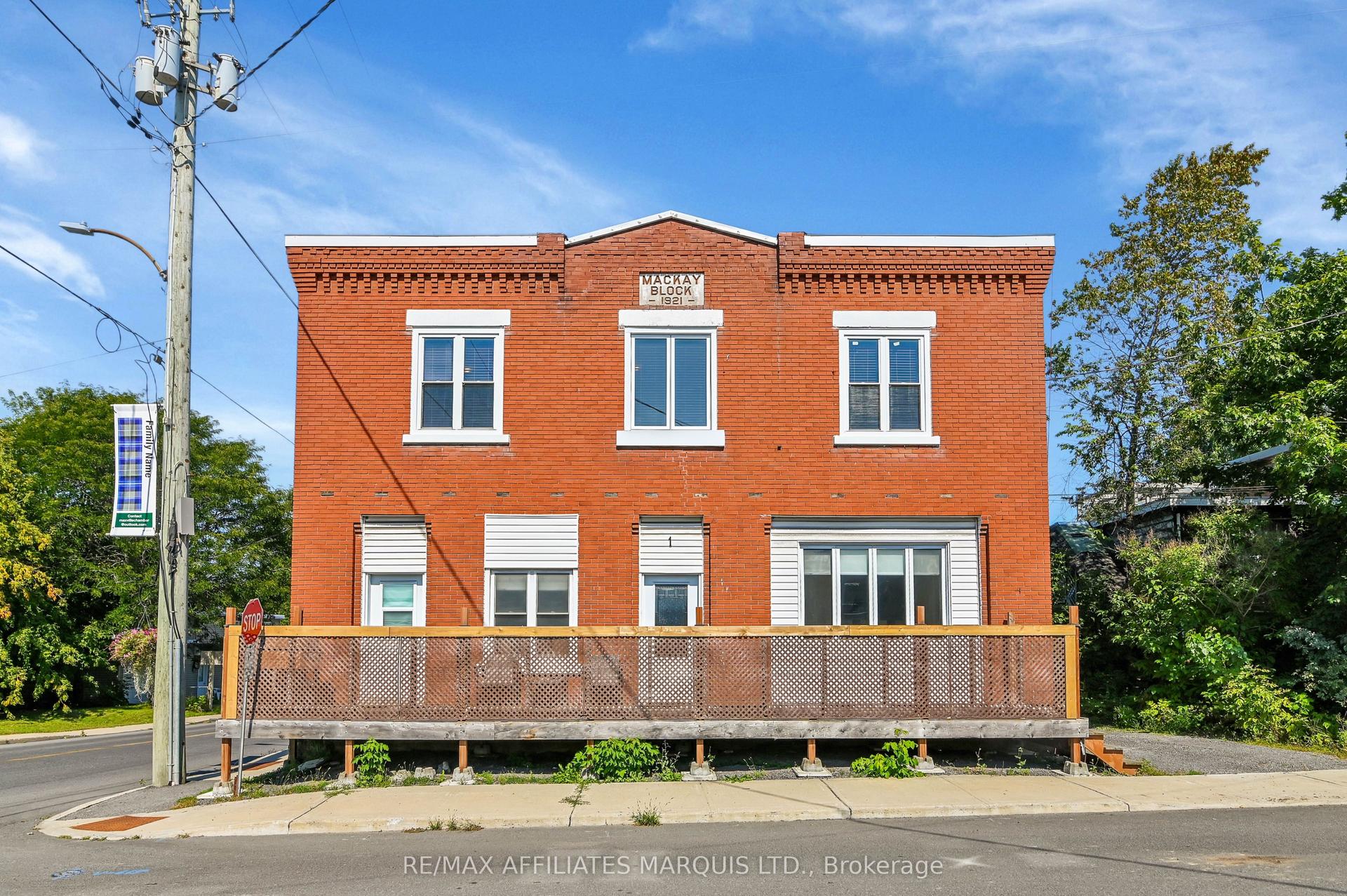 1 Mechanic Street E, North Glengarry — Detached for sale, photo 1