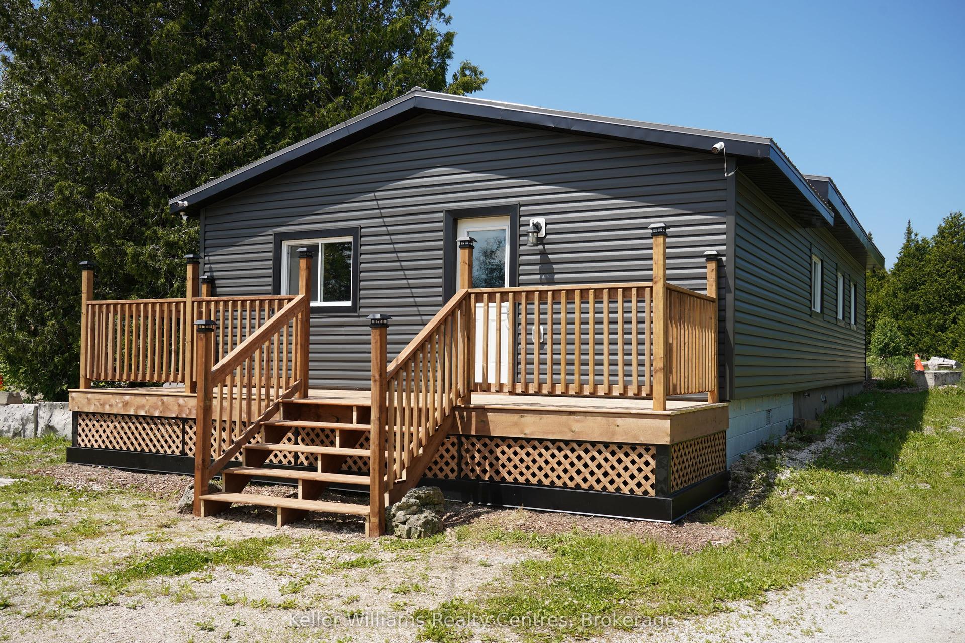 23 Stokes Bay Road — photo 1