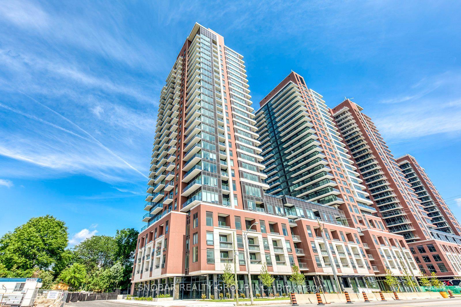 4000 Eglinton Avenue W 210 #210, Toronto — Condo for lease, photo 1
