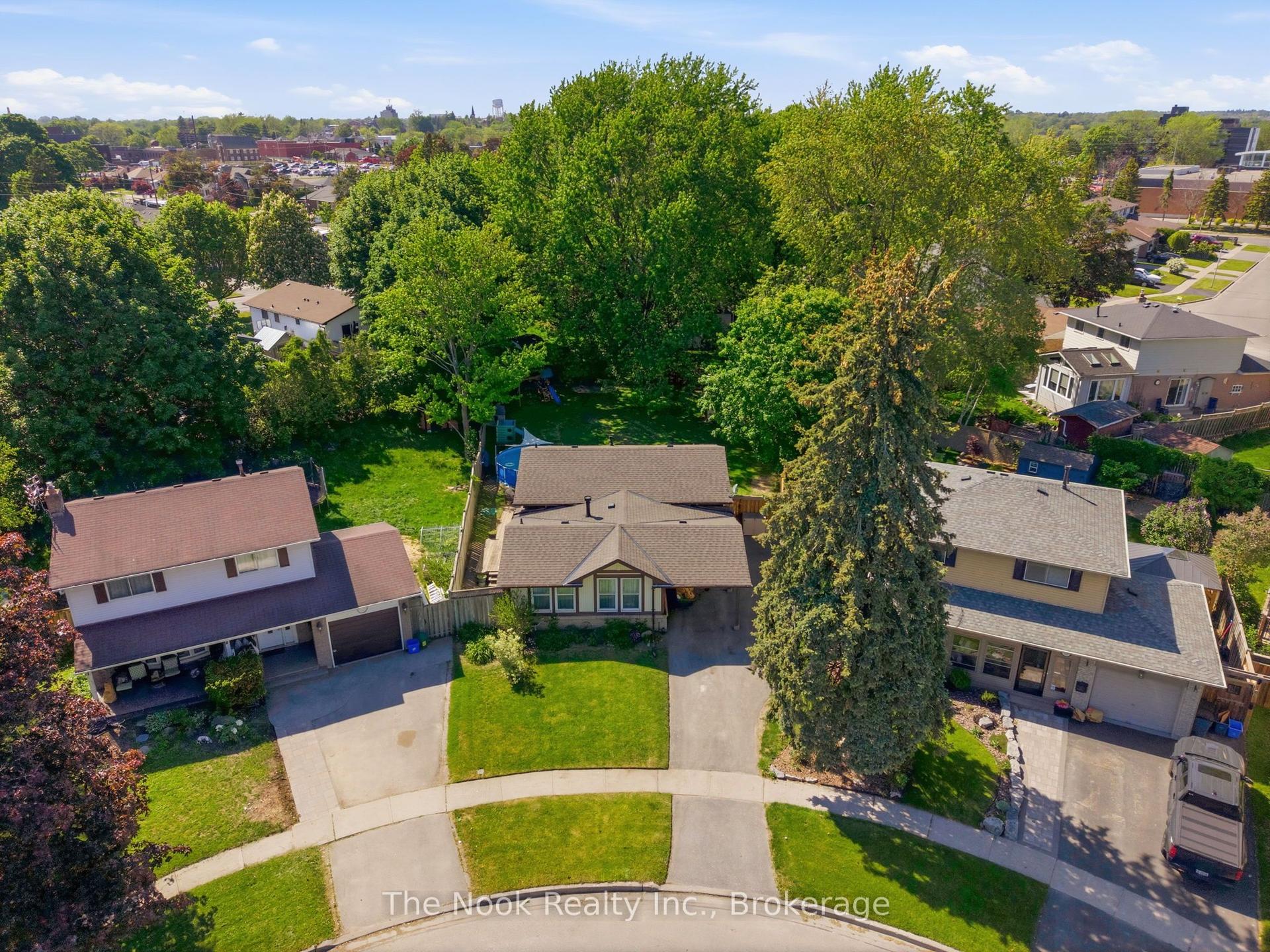30 Deerpark Crescent, Clarington — Detached for sale, photo 1