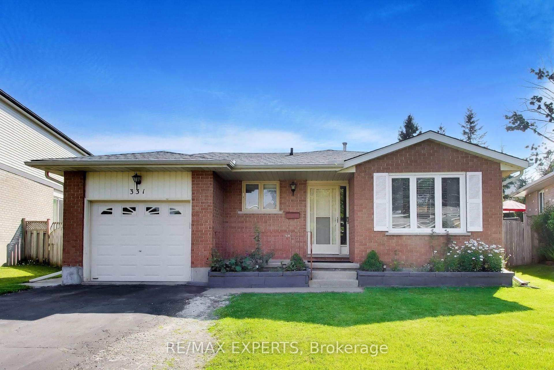 331 Newbury Drive, Kitchener — Detached for sale, photo 1