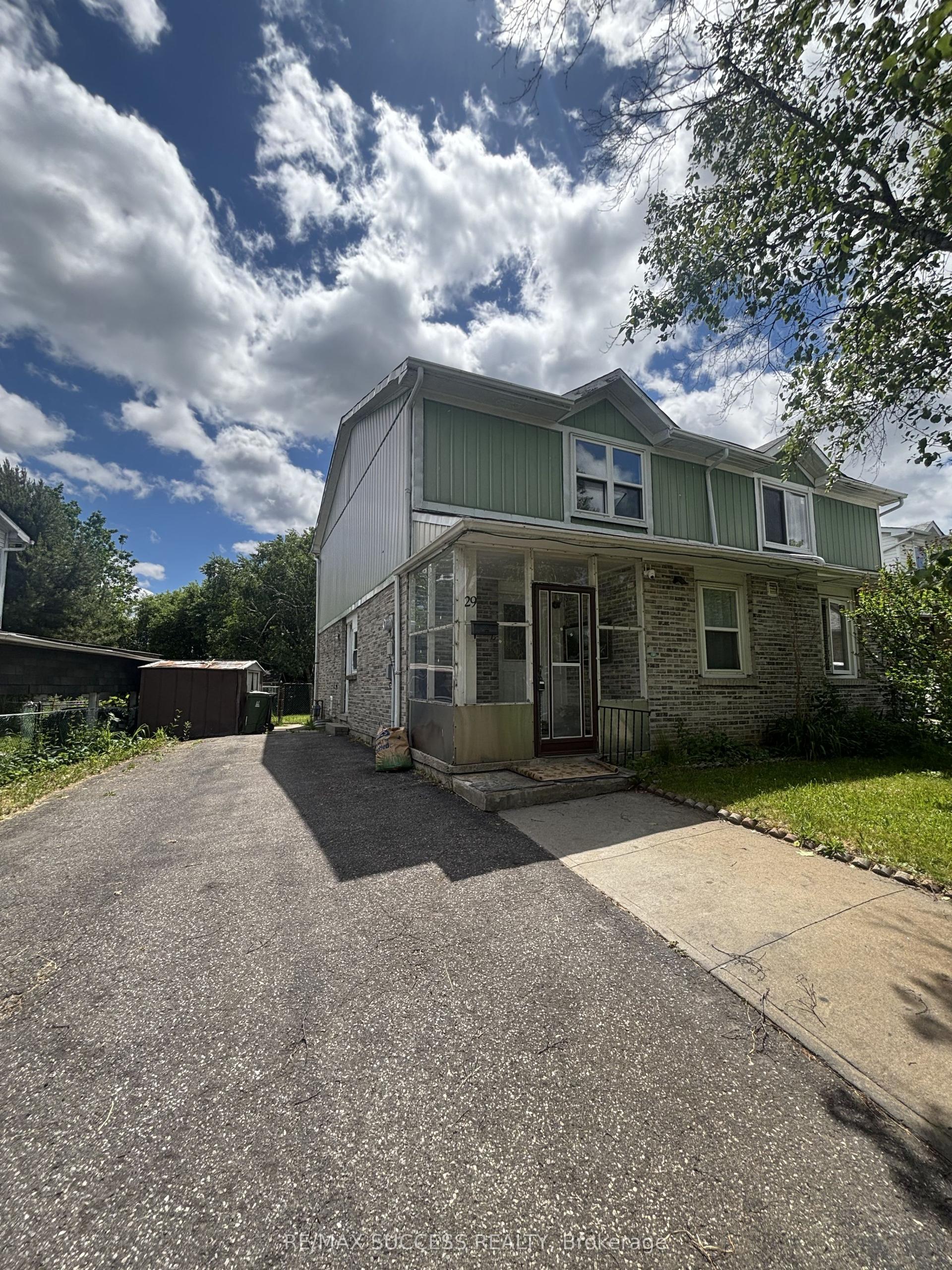 29 Horseley Hill Drive — photo 1