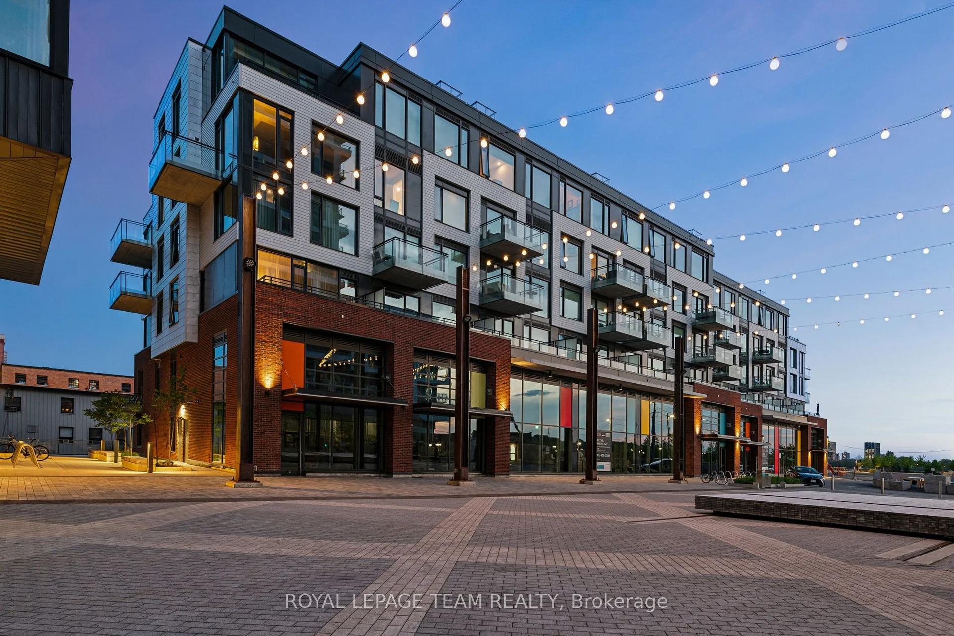 320 MIWATE Private 204 #204, West Centre Town — Condo for sale, photo 1