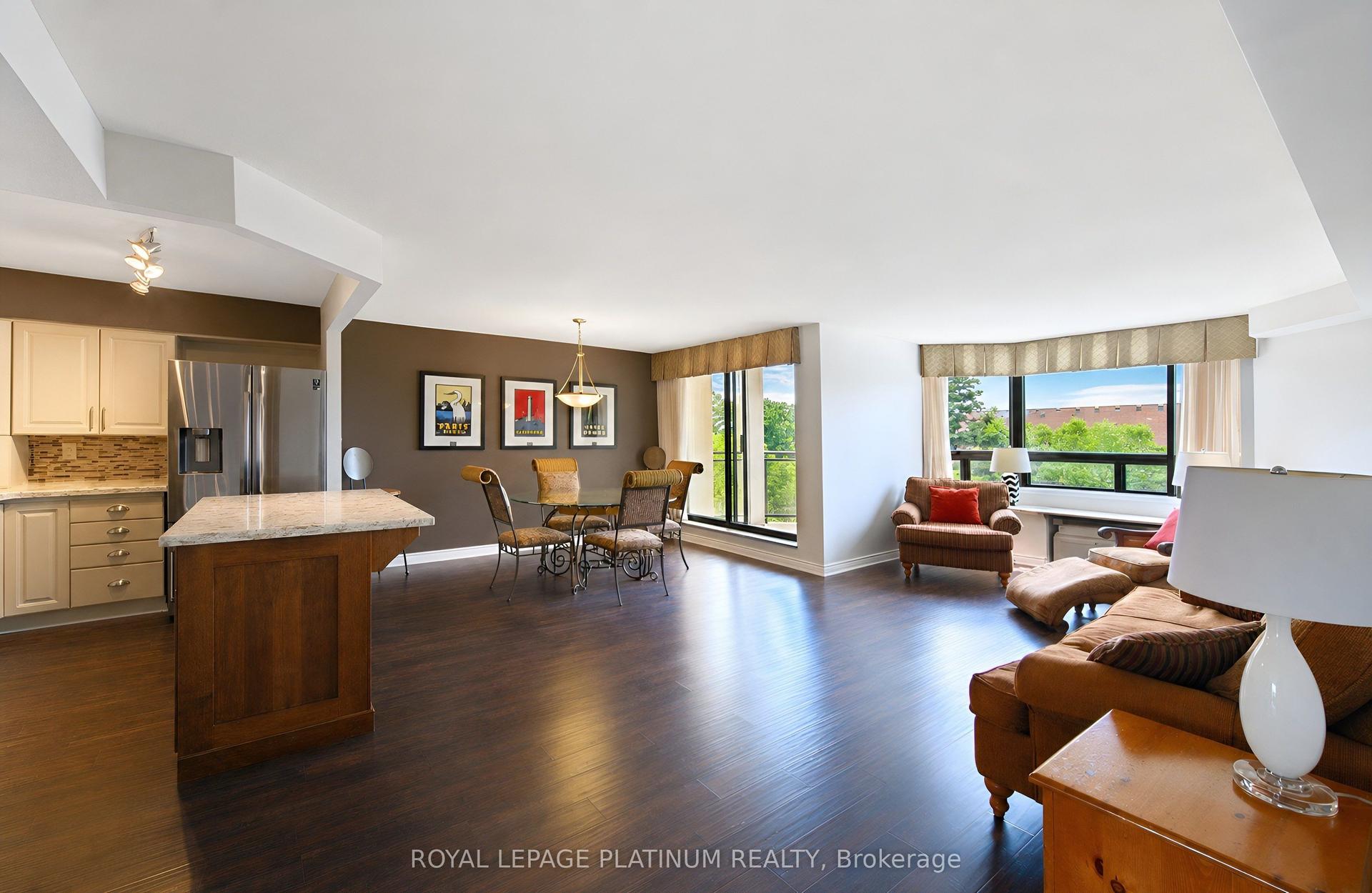 688 Preston Parkway 401 #401, Cambridge — Condo for sale, photo 1