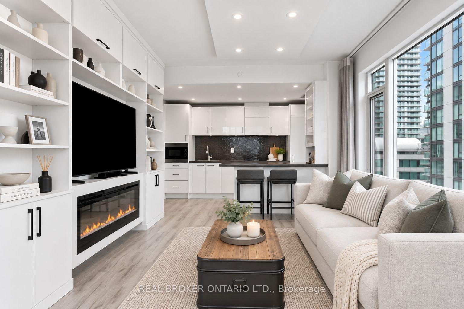 21 Widmer Street 2002 #2002, Toronto — Condo for sale, photo 1