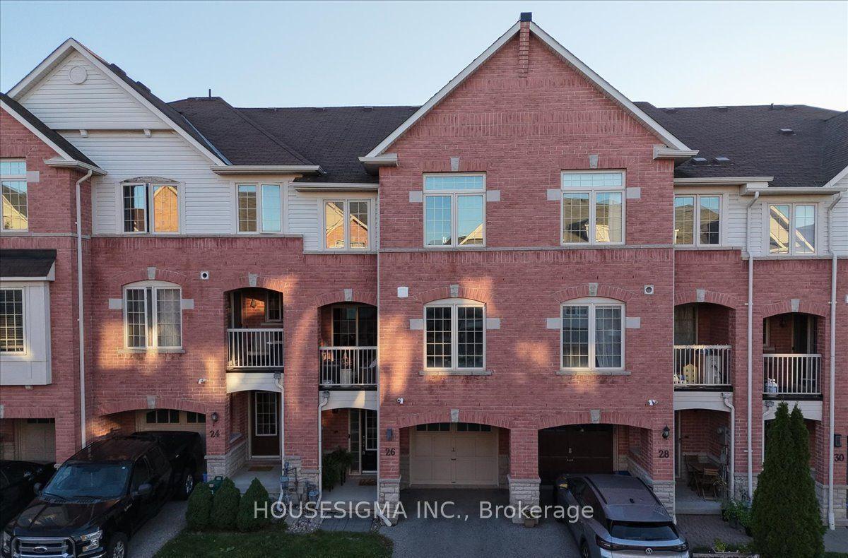26 Linnell Street, Ajax — Townhouse for sale, photo 1