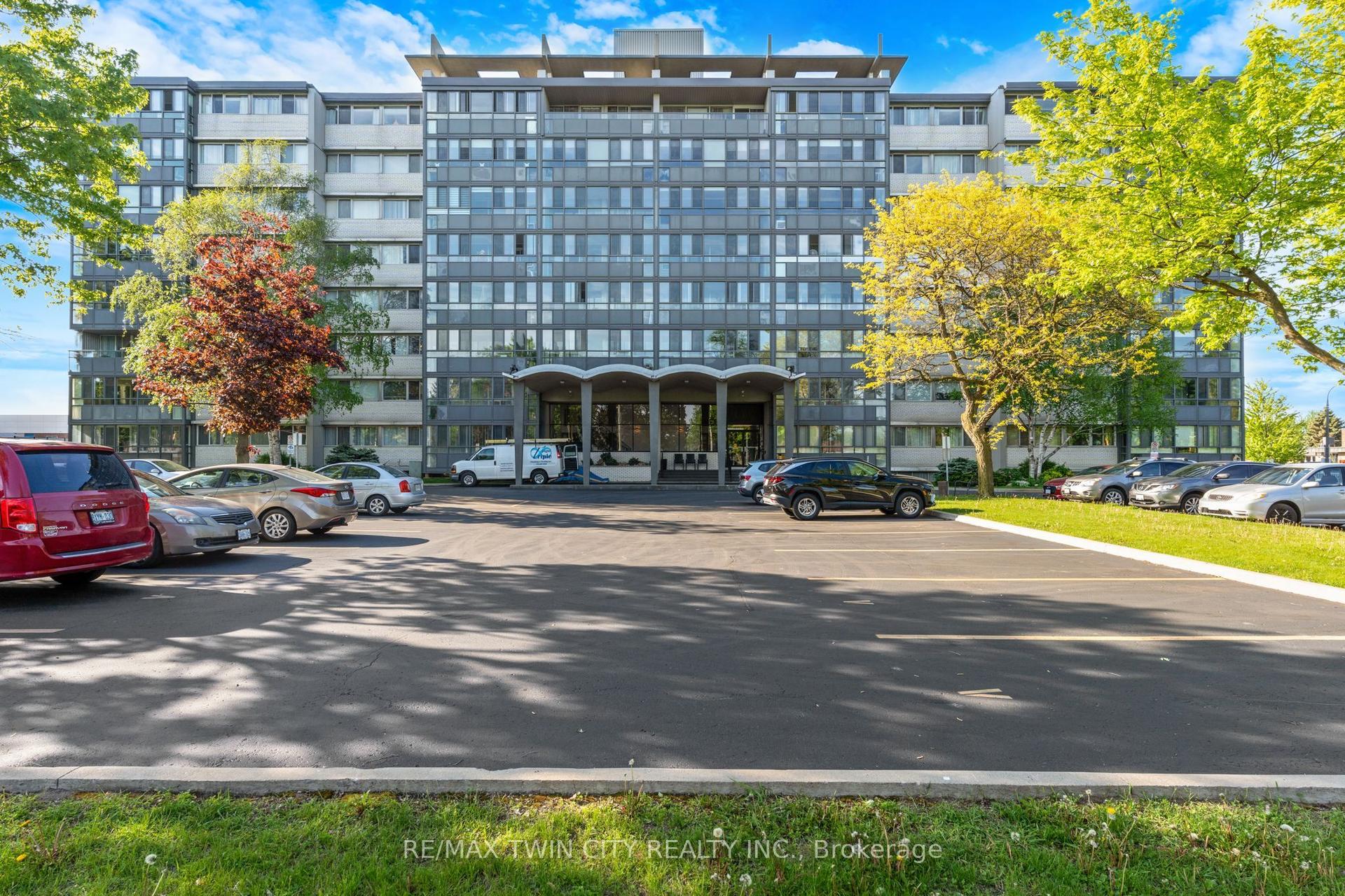 24 Midland Drive 306 #306, Kitchener — Condo for sale, photo 1