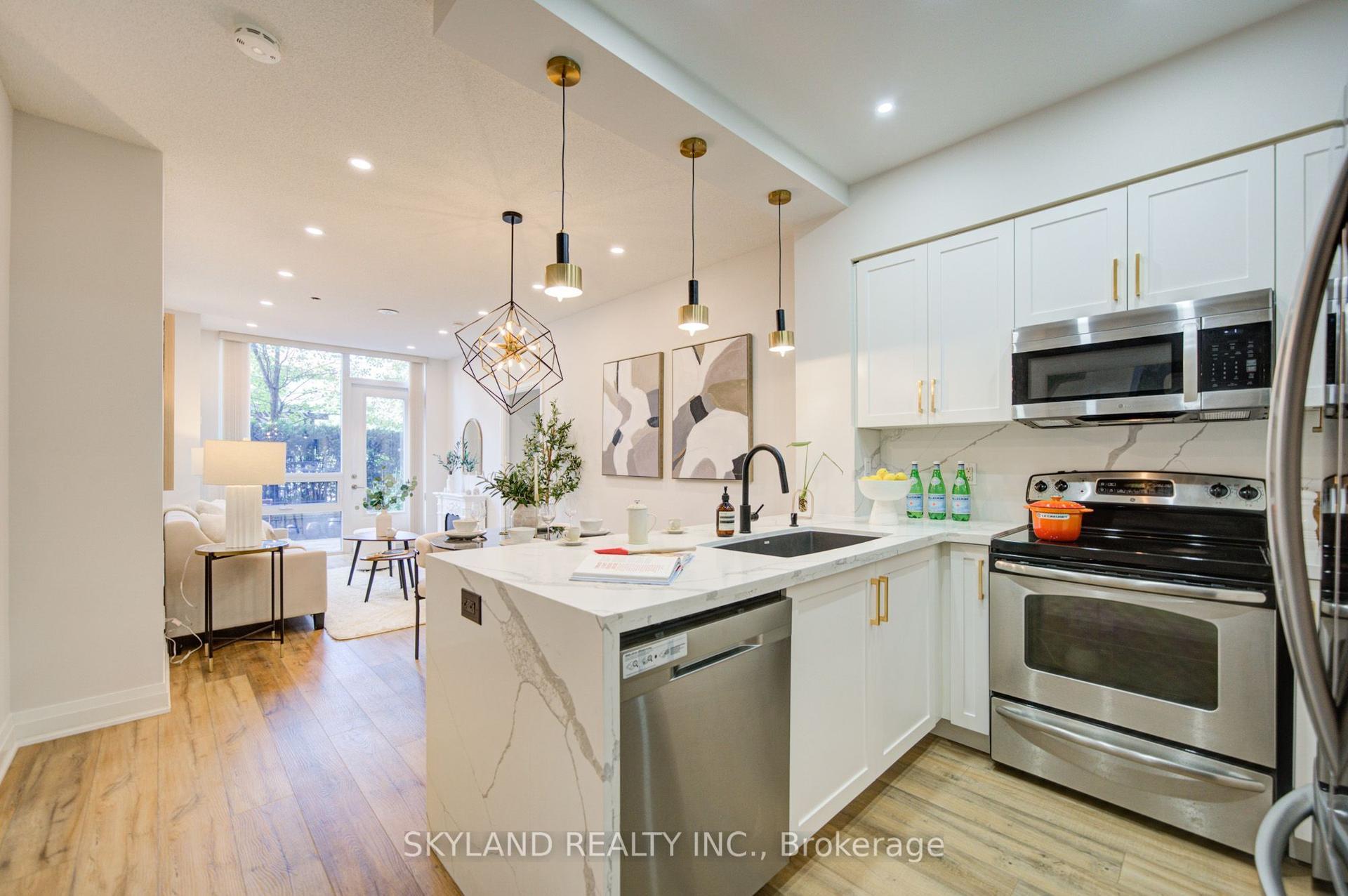 520 Steeles Avenue W 102 #102, Vaughan — Condo for sale, photo 1