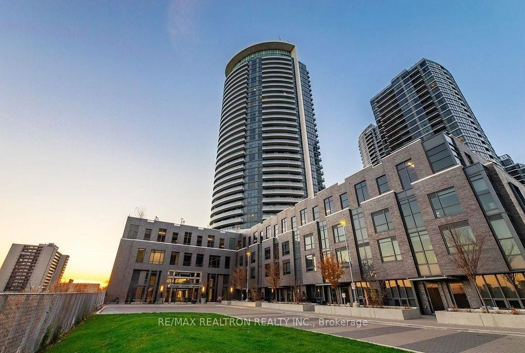 30 Gibbs Road 1310 #1310, Toronto — Condo for sale, photo 1