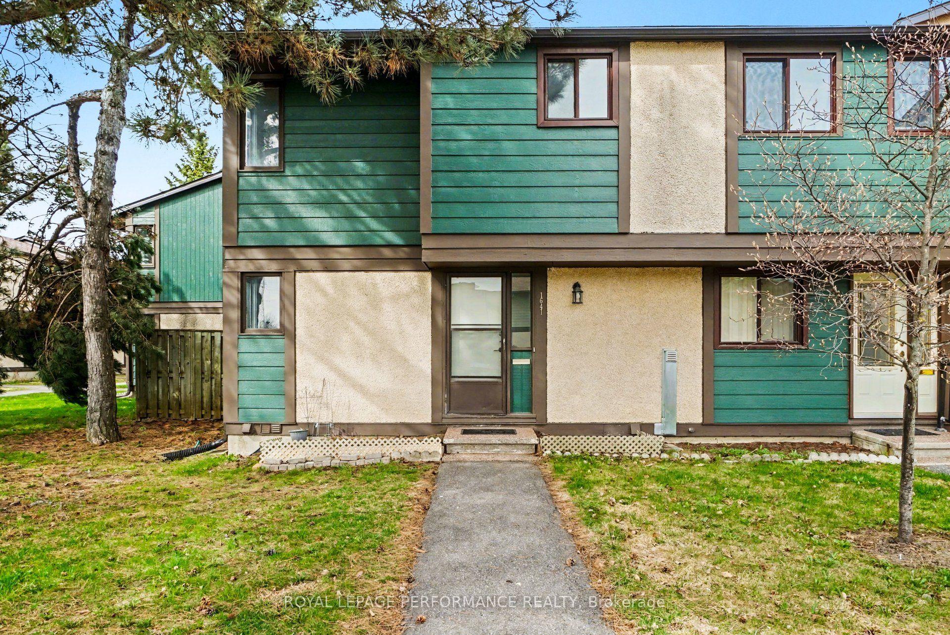 1641 Meadowbrook Road, Cyrville - Carson Grove - Pineview — Condo Town for sale, photo 1