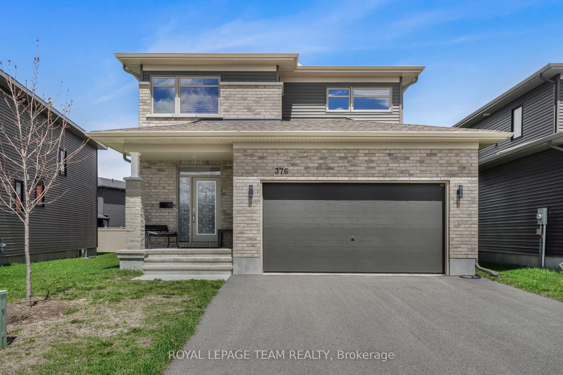 376 Sterling Avenue — photo 1
