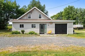 10 Campbell Reid Court — photo 1