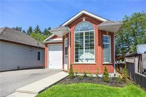 26 Simcoe Street, Guelph — Detached for lease, photo 1