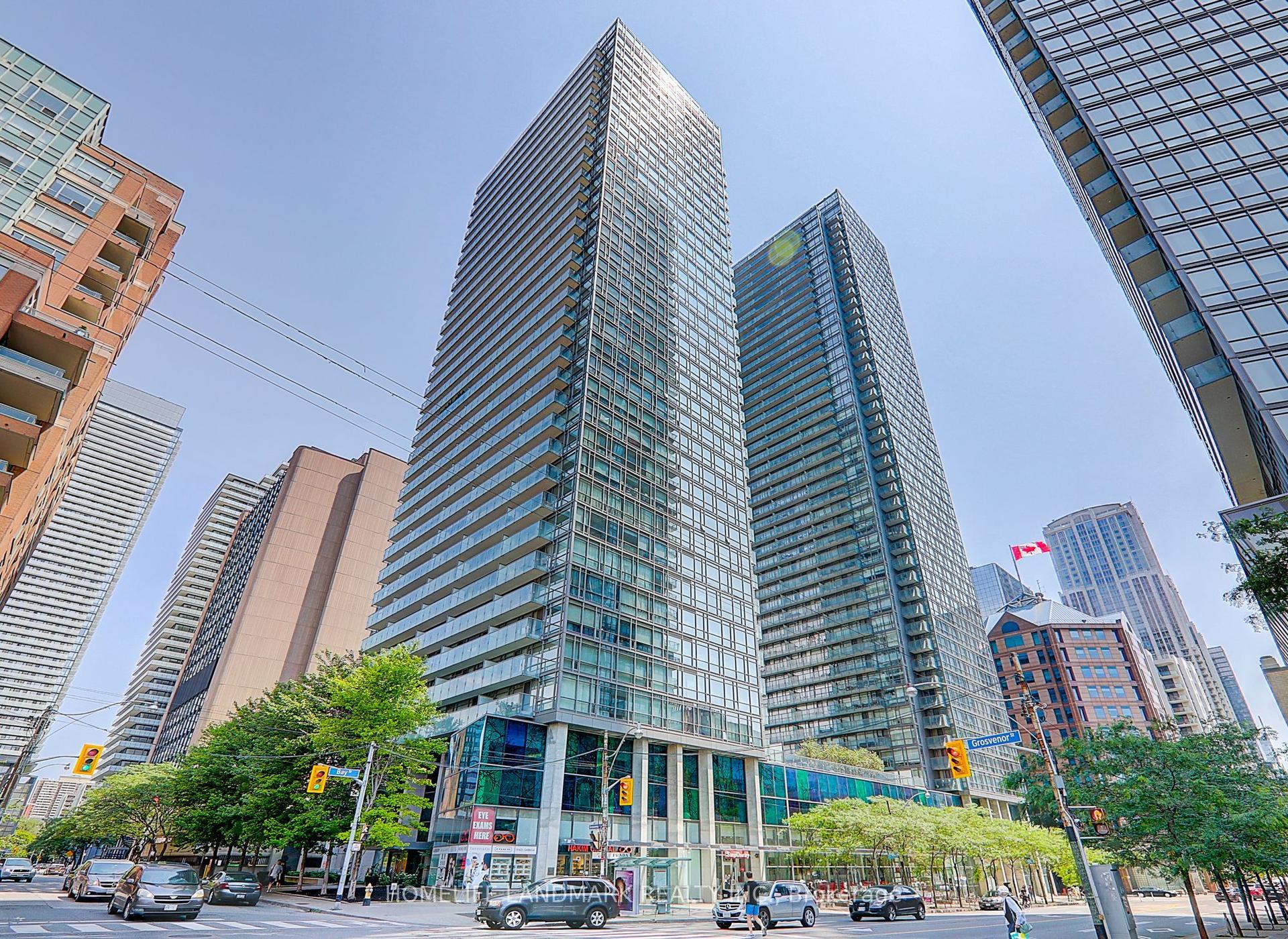 38 Grenville Street 3301 #3301, Toronto — Condo for sale, photo 1