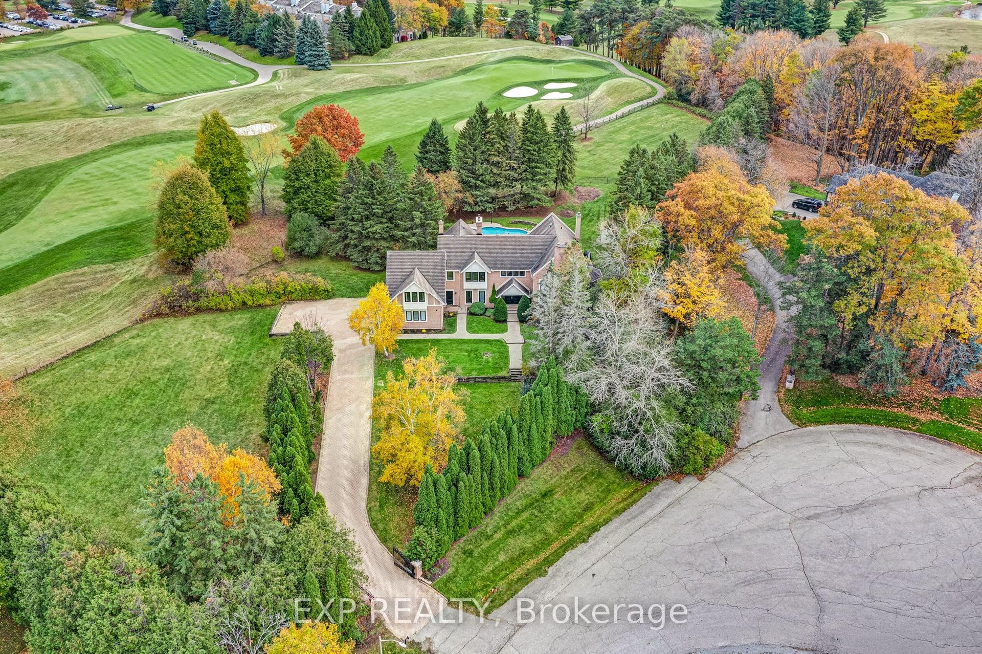 15 Jarvis Avenue, Aurora — Detached for sale, photo 1