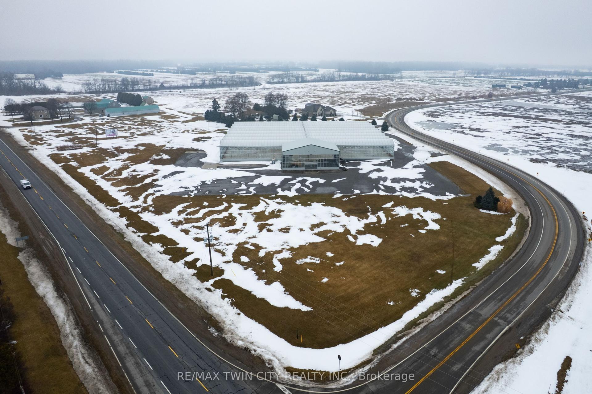 1888 WINDHAM CENTRE Road — photo 1