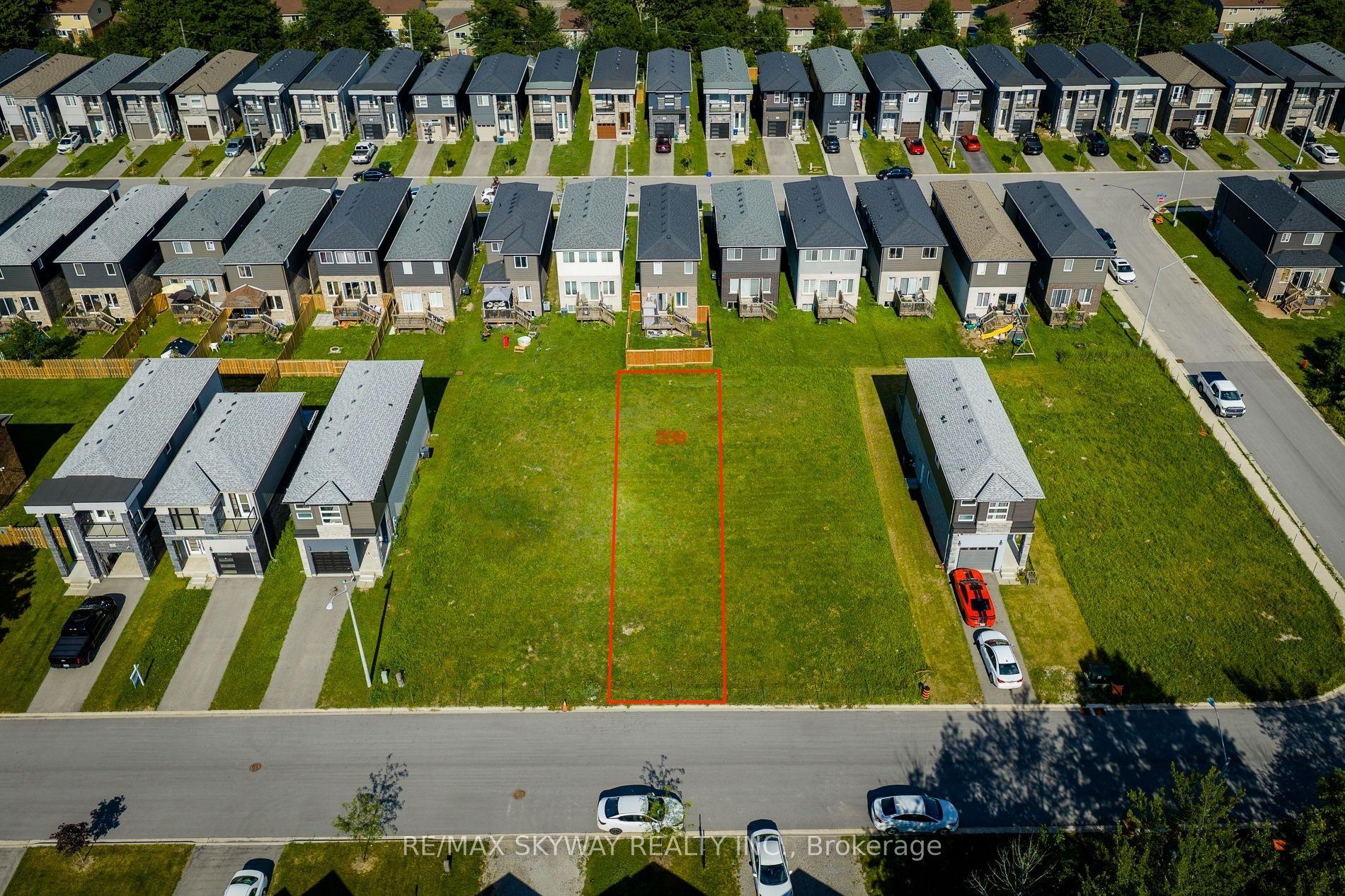209 Iva Street, Welland — Land for sale, photo 1