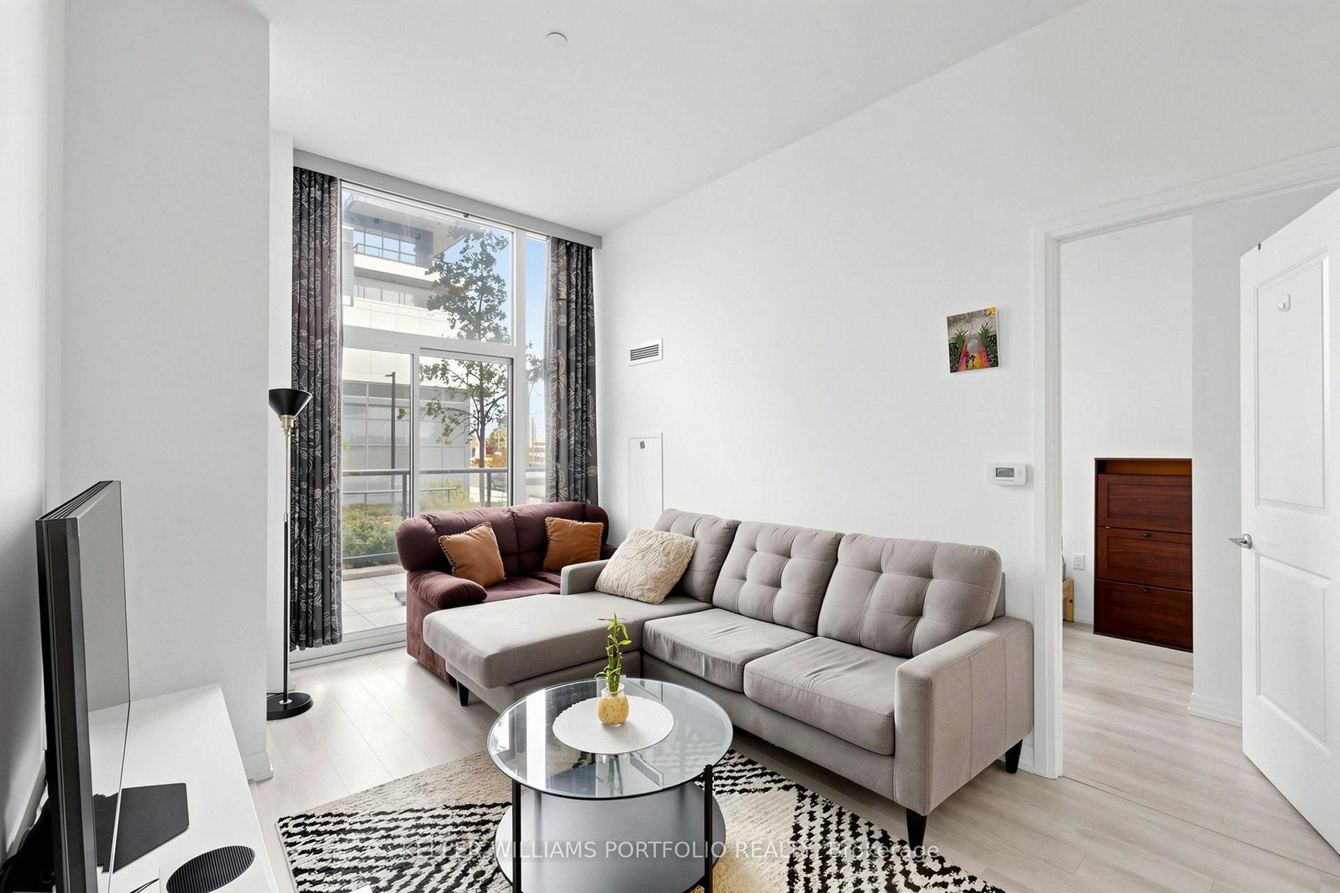 35 Watergarden Drive 112 #112, Mississauga — Condo for sale, photo 1