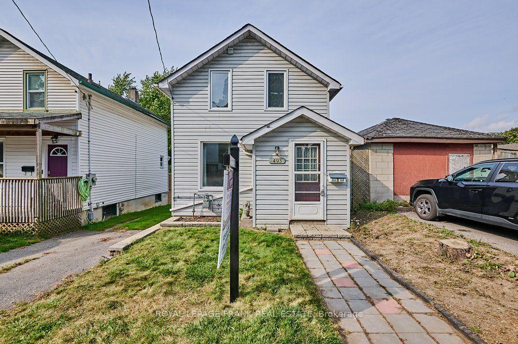 493 St. Lawrence Avenue — photo 1
