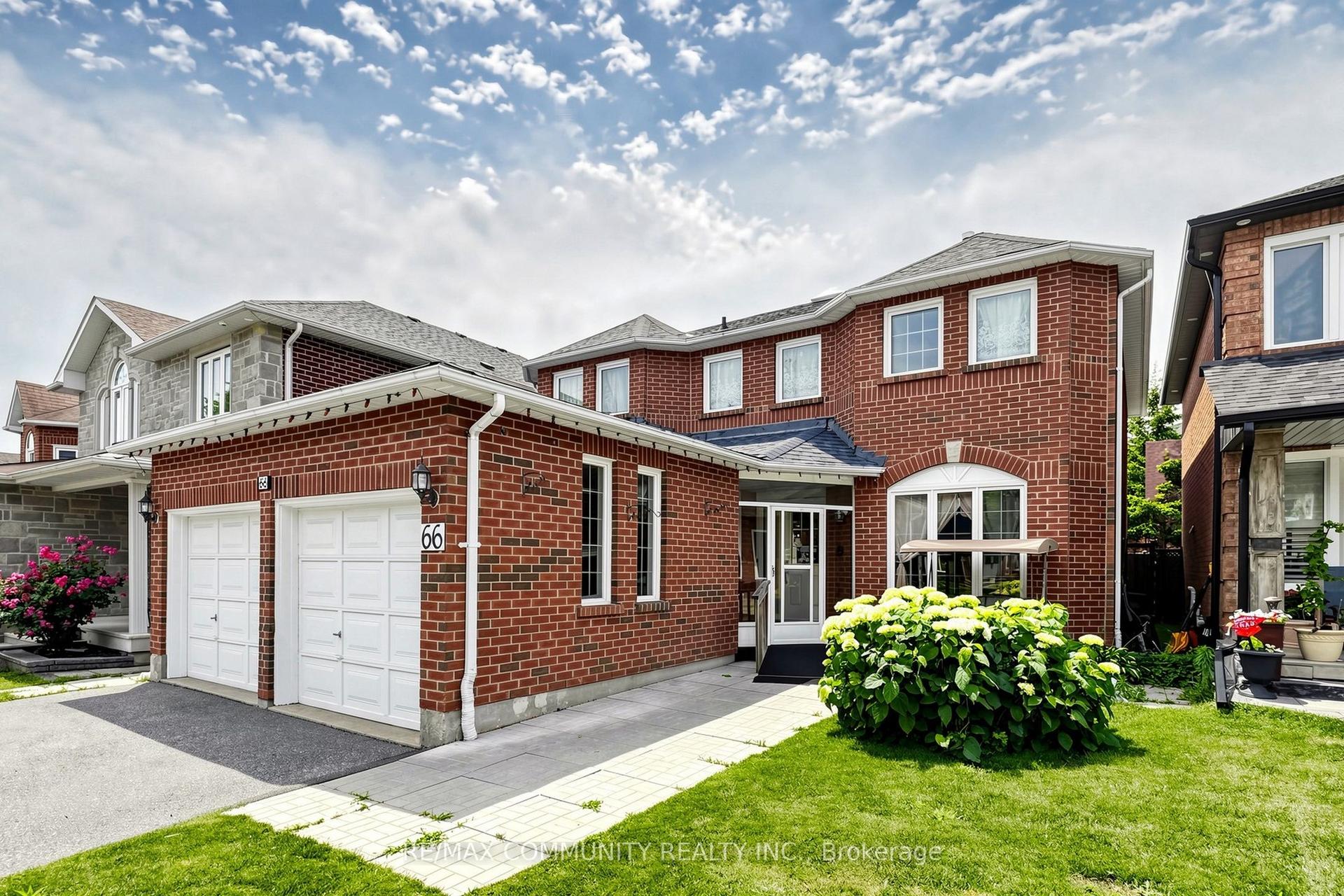66 Wandering Trail, Toronto — Detached for sale, photo 1