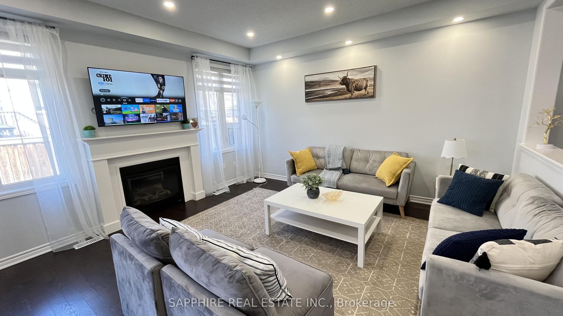 325 Trudeau Drive E — photo 1