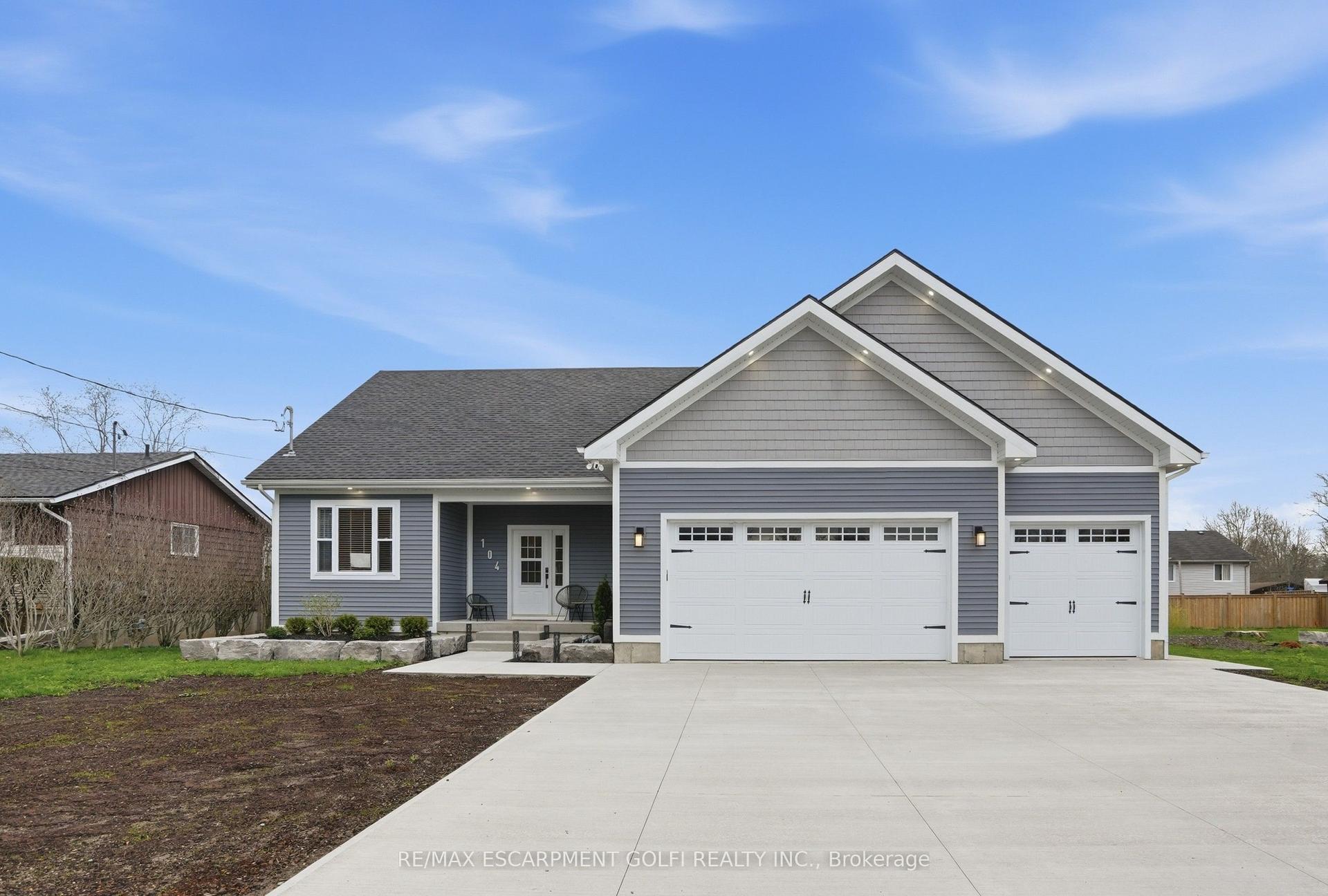 104 Neva Road, Fort Erie — Detached for sale, photo 1